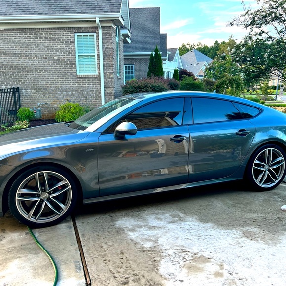 Meet your Posher, Jason - Picture 1 of 2